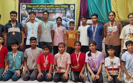 बुलंदशहर में विद्या भारती ने 35वें क्षेत्रीय कराटे खेलकूद प्रतियोगिता का किया आयोजन