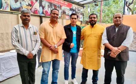 प्रेरणा मीडिया में पत्रकार दिवाली मिलन कार्यक्रम हुआ