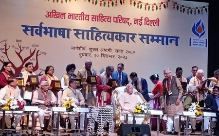 साहित्य और समाज सेवा: डॉ. मोहन भागवत के विचार