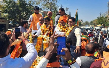 भारतीय जनता पार्टी के बुलंदशहर लोकसभा प्रत्याशी डॉ भोला सिंह की जन विश्वास यात्रा में उमड़ा जन सैलाब