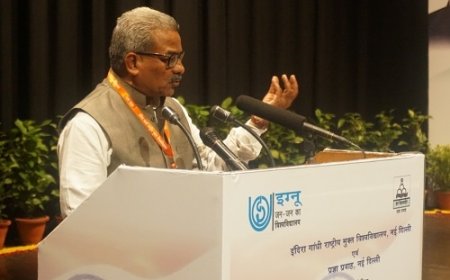 Delhi : विदेशी आक्रमणों के कारण भारत की शिक्षा व्यवस्था पर गंभीर प्रहार हुए