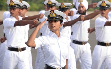 भारतीय नौसेना अकादमी (INA): आपके बच्चे का रास्ता नौसेना ऑफिसर बनने की ओर