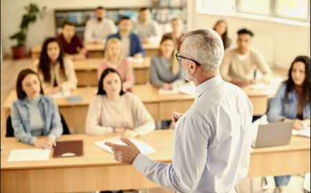 शिक्षा का व्यापारीकरण