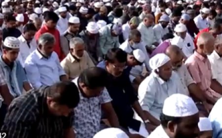 केरल ईद अल-अधा की नमाज़ के लिए तिरुवनंतपुरम में उमड़ा जनसैलाब