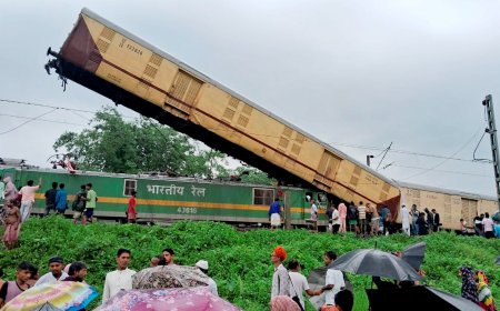 कंचनजंगा एक्सप्रेस हादसा  पश्चिम बंगाल रेल दुर्घटना में 9 की मौत, 60 घायल