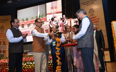 भारतीय कृषि अनुसंधान संस्थान (IARI) का पूर्व छात्र सम्मेलन: छोटे किसानों के हित में कार्य करने की अपील