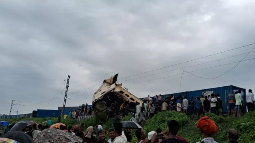 Kanchanjungha Express:दार्जिलिंग में बड़ा ट्रेन हादसा कंचनजंगा एक्सप्रेस और मालगाड़ी की टक्कर