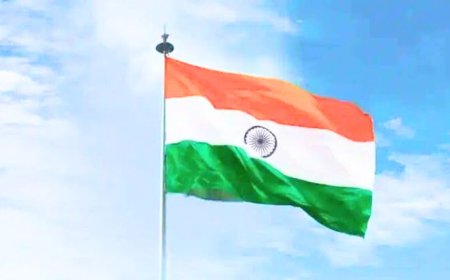 ध्वज का सम्मान करना हम सभी का कर्तव्य है