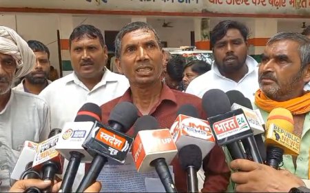 बुलंदशहर में दबंगों पर ग्रामीणों की जमीन कब्जाने का आरोप