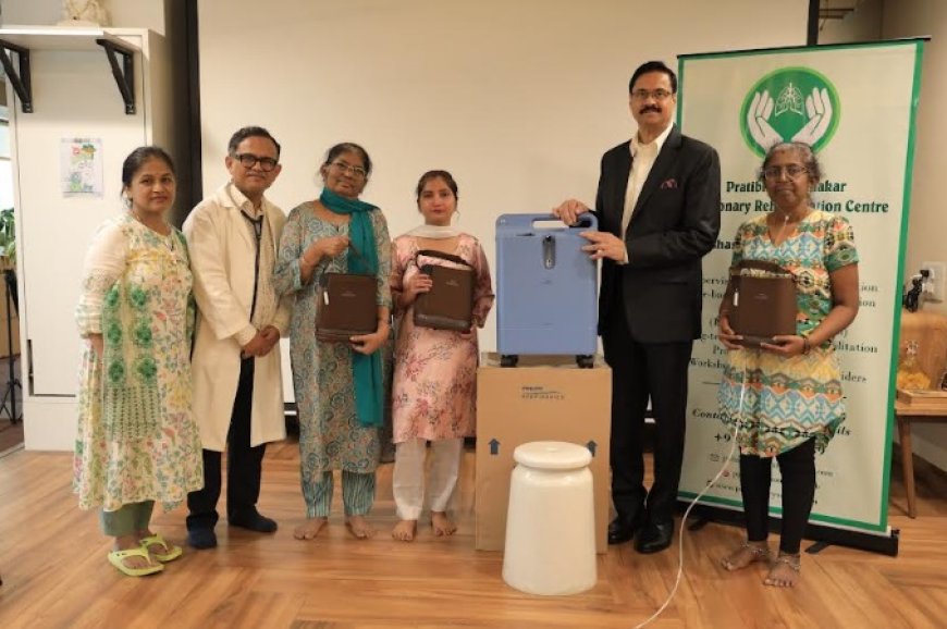 Masala King Dhananjay Datar Gifts Oxygen Kits to Patients of Pulmonary Diseases in Mumbai