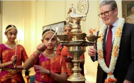 ब्रिटेन सरकार ने दिवाली समारोह में हुई चूक के लिए मांगी माफी, समुदाय की नाराजगी के बाद ब्रिटिश सरकार ने मांगी माफी
