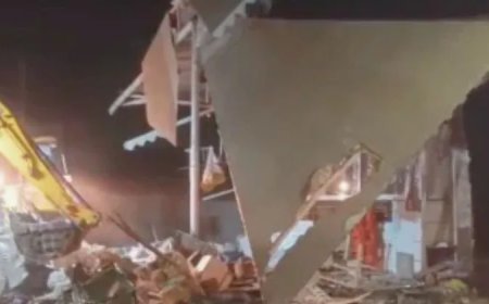 हिंदू संगठनों की शिकायत के बाद नवी मुंबई अंतरराष्ट्रीय हवाई अड्डे के पास अवैध दरगाह को किया गया ध्वस्त