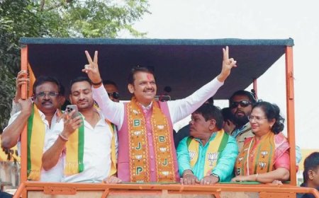 महाराष्ट्र चुनाव: BJP मुख्यालय में जलेबियों की खुशबू, बंपर बढ़त के साथ जश्न की तैयारी