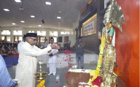 कार्यकर्ता विकास वर्ग का उद्घाटन