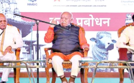 ‘सामाजिक—परिवर्तन का पहला उपक्रम है कुटुंब’