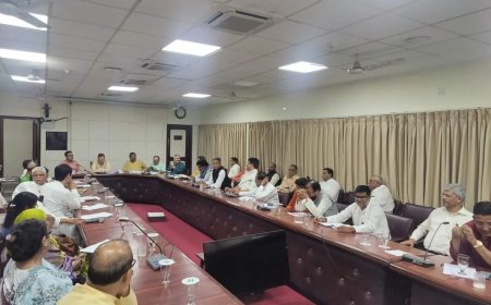 लोगों को भड़काया, अफवाहें फैलाईं : बांग्लादेशी हिन्दुओं के पक्ष उतरा मुस्लिम राष्ट्रीय मंच, संभल हिंसा पर कही बड़ी बात