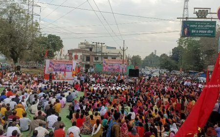 कट्टरपंथी मुस्लिमों के खिलाफ कोरबा में प्रदर्शन : बांग्लादेशी हिंदुओं पर हो रहे अत्याचार के खिलाफ उठाई आवाज