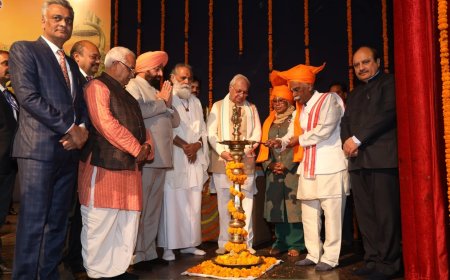 गीता मनीषी स्वामी ज्ञानानंद जी महाराज ने कहा कि देवस्वरूपा गीता में पर्यावरण