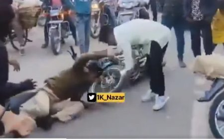 पुलिसकर्मी पर बशीर मोहम्मद ने चाकू से किया हमला, आरोपी को मानसिक रोगी बताने पर भड़के यूजर्स