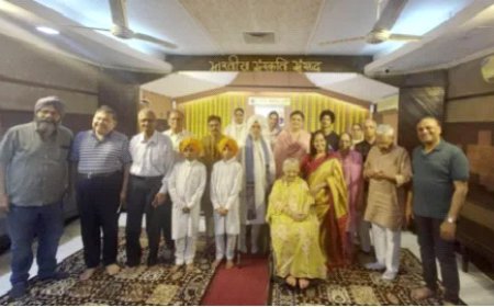 गुरूबानी से गूंज उठा सभागार