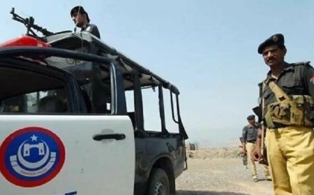 पाकिस्तान के डेरा इस्माइल खान और शांगला में आतंकी हमला, पांच सुरक्षाकर्मी मारे गए 