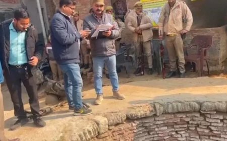 संभल : 46 साल से बंद महादेव मंदिर का ASI ने किया सर्वे, 9 से 10 घंटे में 24 धार्मिक स्थलों और 19 कूपों की जुटाई जानकारी