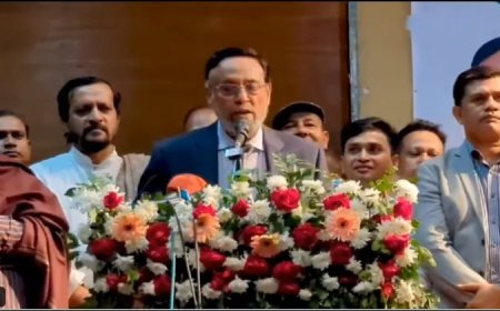 बांग्लादेशी सेना के कर्नल ओली अहमद ने भारत को परमाणु बम की धमकी, नेटिजन्स ने उड़ाया मजाक