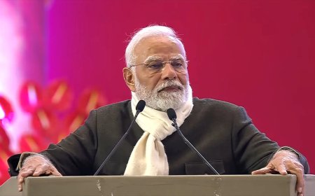 प्रधानमंत्री मोदी ने युवाओं को प्रेरित किया, कहा- राजनीति विकसित भारत का माध्यम बन सकती है