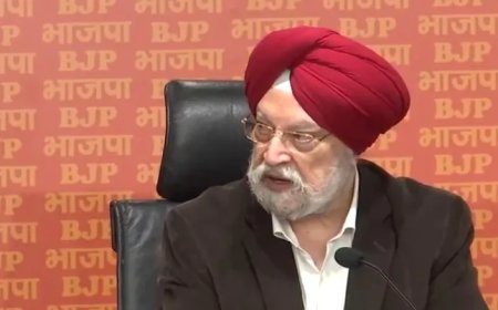 केजरीवाल सिर्फ वादा करते हैं, सवाल पूछने पर ध्यान भटकाने की कोशिश करते हैं : हरदीप पुरी