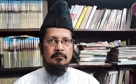 बरेलवी के मौलाना ने साधा सपा सुप्रीमो पर निशाना, कहा- महाकुंभ के बहाने सनातन का अपमान कर रहे हैं अखिलेश