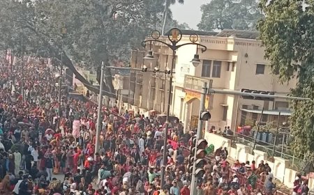 अयोध्या : टूटे सभी रिकॉर्ड, रामलला के दर्शन करने 30 घंटे में पहुंचे 25 लाख श्रद्धालु