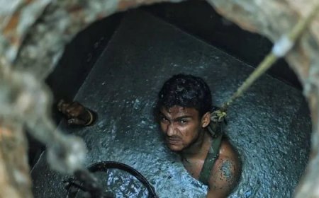 आप सरकार की असफलता:  दिल्ली के निराश सफाई कर्मचारी और सीवर क्लीनर