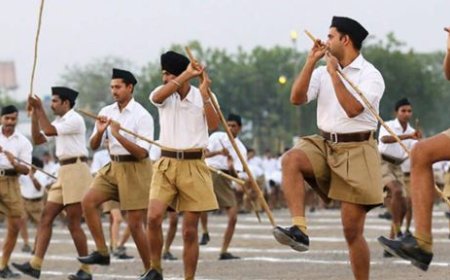 आरएसएस स्वयंसेवकों ने संभाली सेवा की कमान