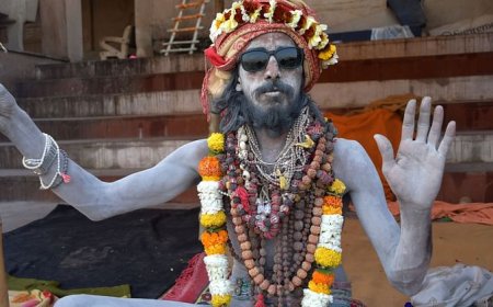 Varanasi: प्रथमेश की अगुवाई में आवाहन अखाड़े की आज निकलेगी पेशवाई, 10 रथों पर होंगे श्रीमहंत और महंत