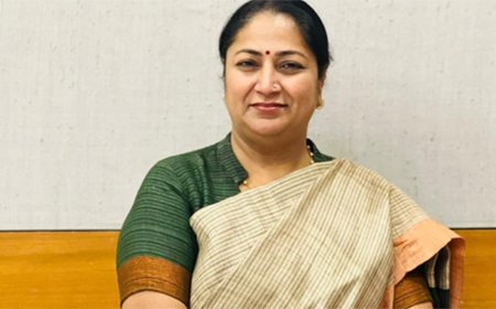 दिल्ली की मुख्यमंत्री चुनी गईं रेखा गुप्ता, जानें किसने क्या दिया रिएक्शन