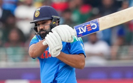 रोहित शर्मा ने वनडे क्रिकेट में रचा नया कीर्तिमान, सचिन तेंदुलकर और सौरव गांगुली के क्लब में मारी एंट्री