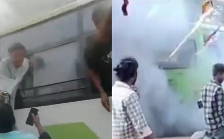 धुएं की लपटें देख बस यात्रियों में मची चीख पुकार, दरवाजा नहीं खुला तो खिड़कियों से कूदे; देखें VIDEO