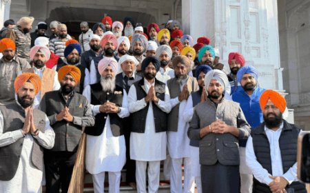 मंत्री बनने के बाद अमृतसर पहुंचे मनजिंदर सिरसा:गोल्डन टेंपल में टेका माथा; बोले-AAP ने दिल्ली को बर्बाद किया, अब पंजाब में लाए मॉडल