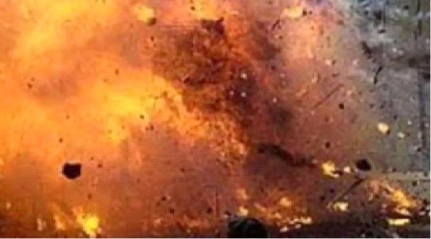 पाकिस्तान : रमजान से पहले हक्कानिया मस्जिद में नमाज के दौरान बम विस्फोट, पांच की मौत, दर्जनों नमाजी घायल