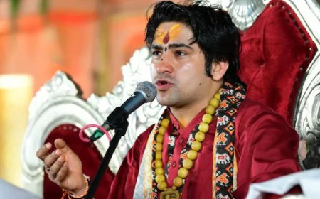 'कोई रोकेगा मुझे तो और कथा करेंगे फिर रोकेंगे तो...', हनुमंत कथा के दौरान बाबा बागेश्वर ने दिया विरोधियों को जवाब