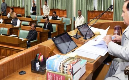 हिमाचल विधानसभा बजट सत्र का तीसरा दिन:राज्यपाल के अभिभाषण पर तपेगा सदन; आज शिक्षा विभाग से जुड़े सवाल गूंजेंगे