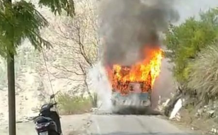 शिमला में आग का गोला बनी बस:ड्राइवर की सूझबूझ से बची यात्रियों की जान, HRTC की कार्यप्रणाली पर उठे सवाल
