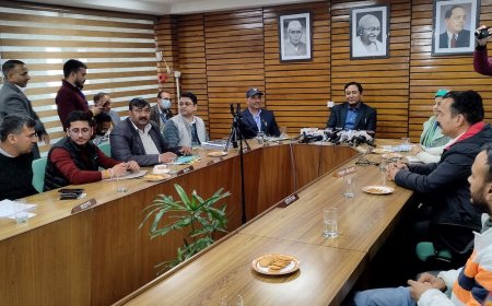 हिमाचल में पटवारी-कानूनगो की हड़ताल 16वें दिन खत्म:कल से काम पर लौटेंगे; राजस्व मंत्री बोले-स्टेट कैडर से प्रमोशन पर नहीं पड़ेगा असर