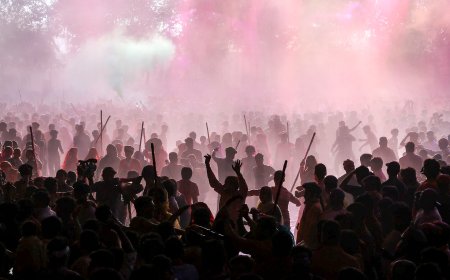 भारत विकास परिषद के होली मंगल मिलन में खूब उड़ा गुलाल, अर्जुनराम मेघवाल, अनुराग ठाकुर समेत ये दिग्गज नेता हुए शामिल