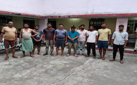 यूपी की तर्ज पर झारखंड में भी हत्या के आरोपी के घर पर चला बुलडोजर, 15 गिरफ्तार