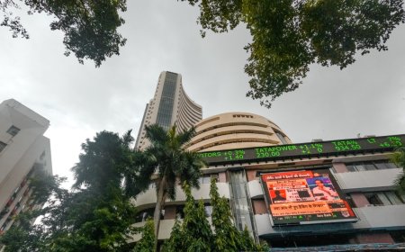 Stock Market Today: शेयर बाजार में लौटी तेजी, सेंसेक्स 500 अंक चढ़ा, अदाणी ग्रुप के शेयर उछले