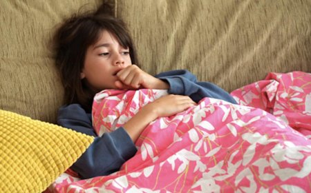 बदलते मौसम में अपने बच्चों की सेहत का ऐसे रखें ख्याल, एलर्जी और इंफेक्शन के चांसेस हो सकते हैं कम