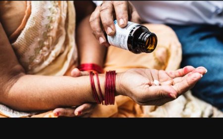 घटिया और नकली दवाएं दे रहीं हैं जन स्वास्थ्य को बड़ी चुनौती:  शोभा शुक्ला, बॉबी रमाकांत – सीएनएस