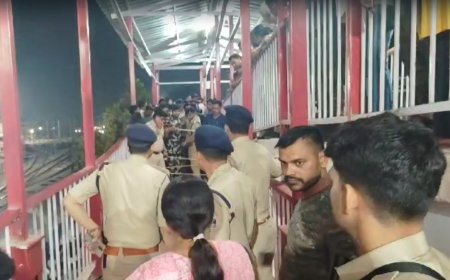 गोलियों की तड़तड़ाहट से गूंजा बिहार का ये रेलवे स्टेशन, प्लेटफॉर्म की सीढ़ियों पर बरसाई गईं गोलियां, 3 की मौत