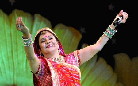 मालिनी अवस्थी: भारतीय लोक संगीत को वैश्विक मंच तक पहुंचने वाली सुरीली आवाज